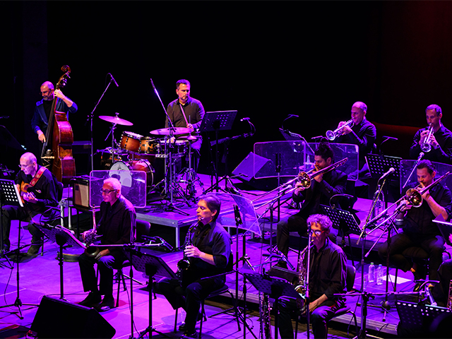 A Happy New Year – Πέννυ Μπαλτατζή & Philipp Weiss